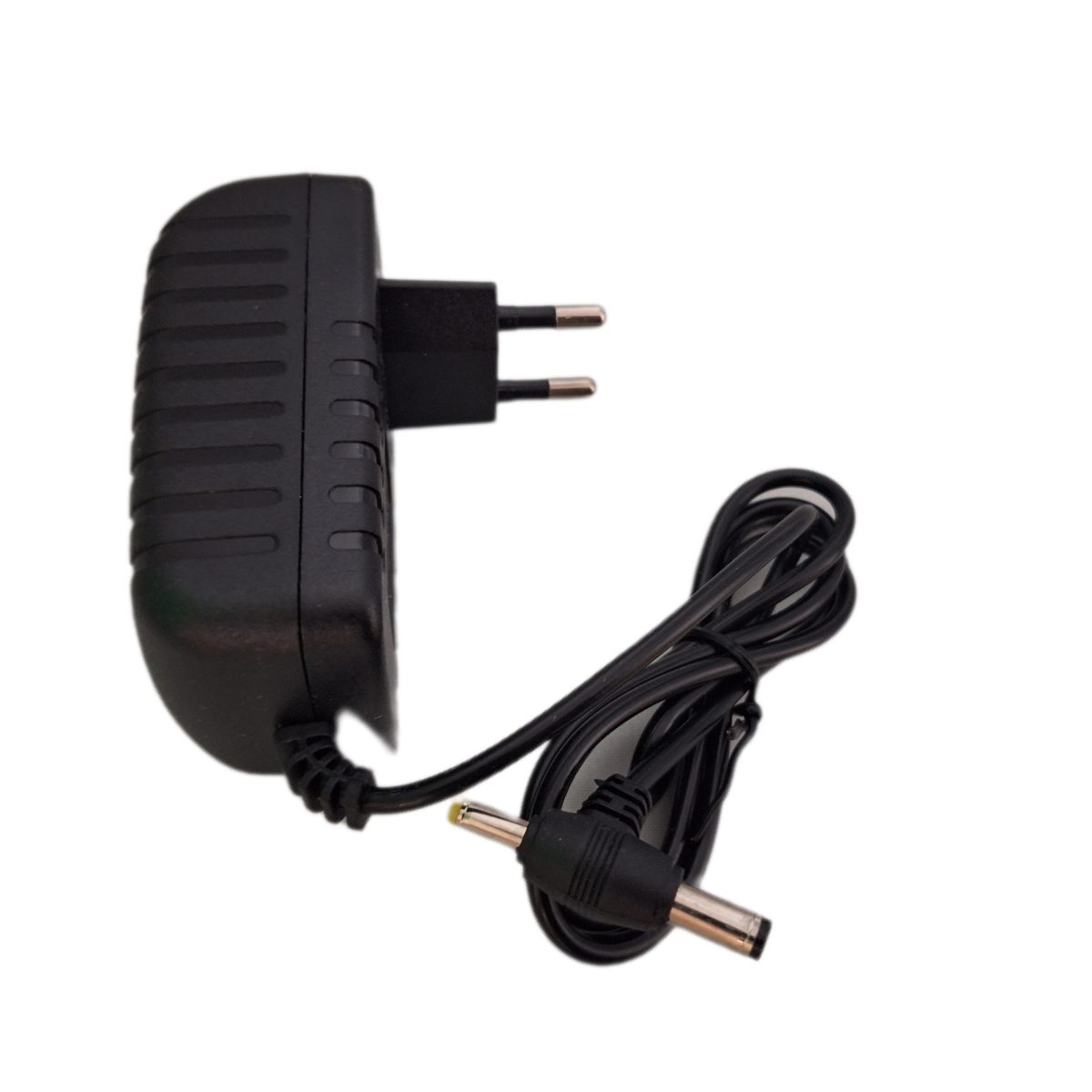 • مشخصات charger da122 12w detex شارژر • مدل : da122 • 12وات • خروجی 2 آمپر • برند دیتکس • گارانتی دارد